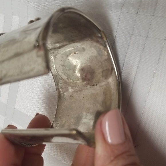 BRACELET, Costume Jewelry, Unknown Black Stone, originally blackened GUC. B4 - Picture 5 of 8